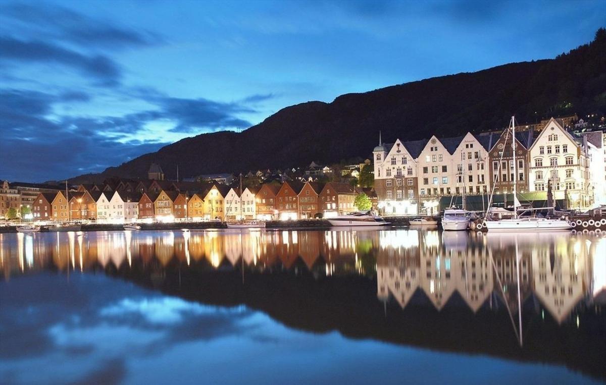 Inner City Center Bergen Bagian luar foto