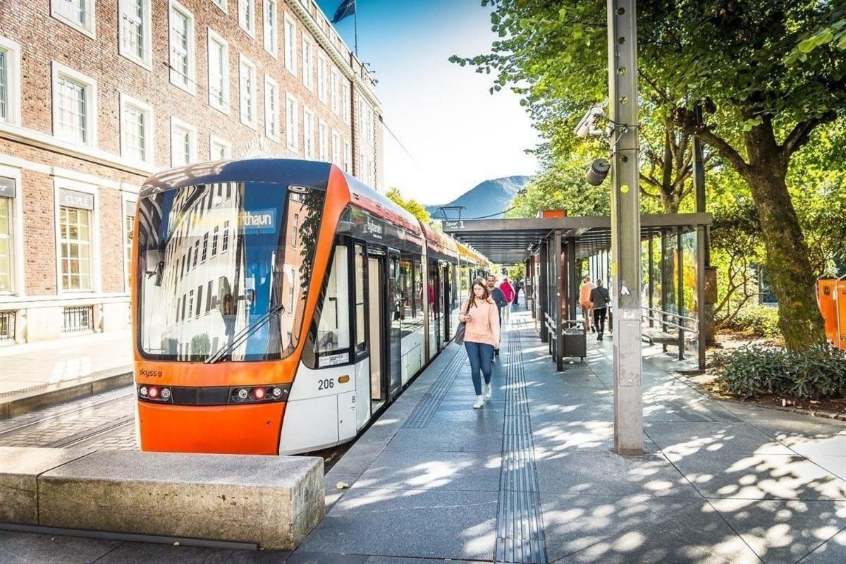 Inner City Center Bergen Bagian luar foto